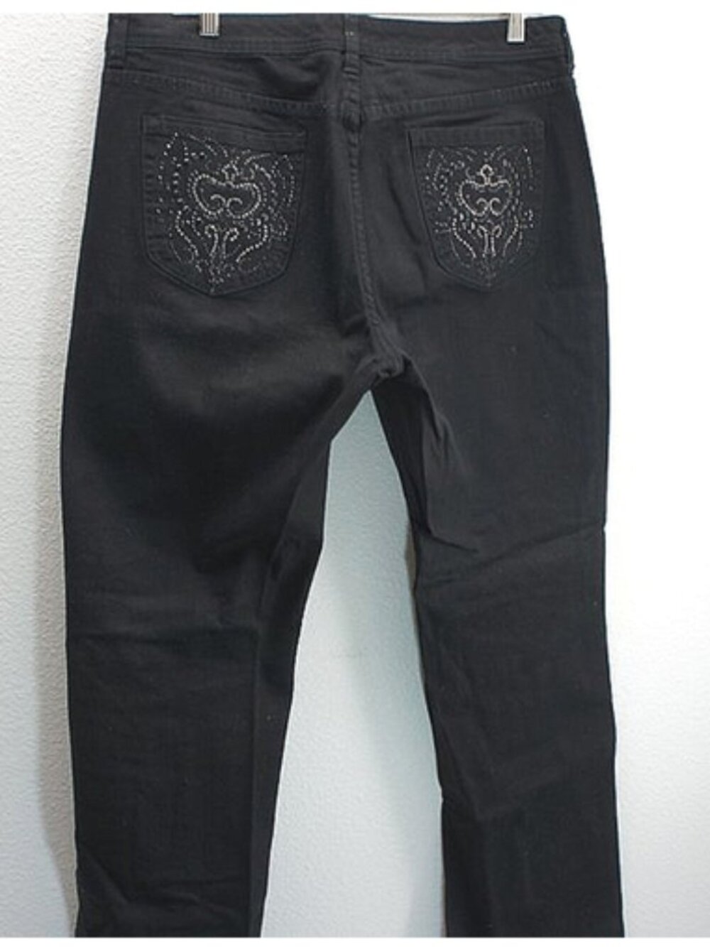 Chico's Platinum Black Denim Bootcut Embellished Back Pocket Jeans size 2